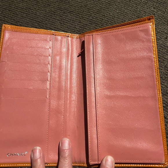 Chanel wallet preloved long wallet - Picture 8 of 11